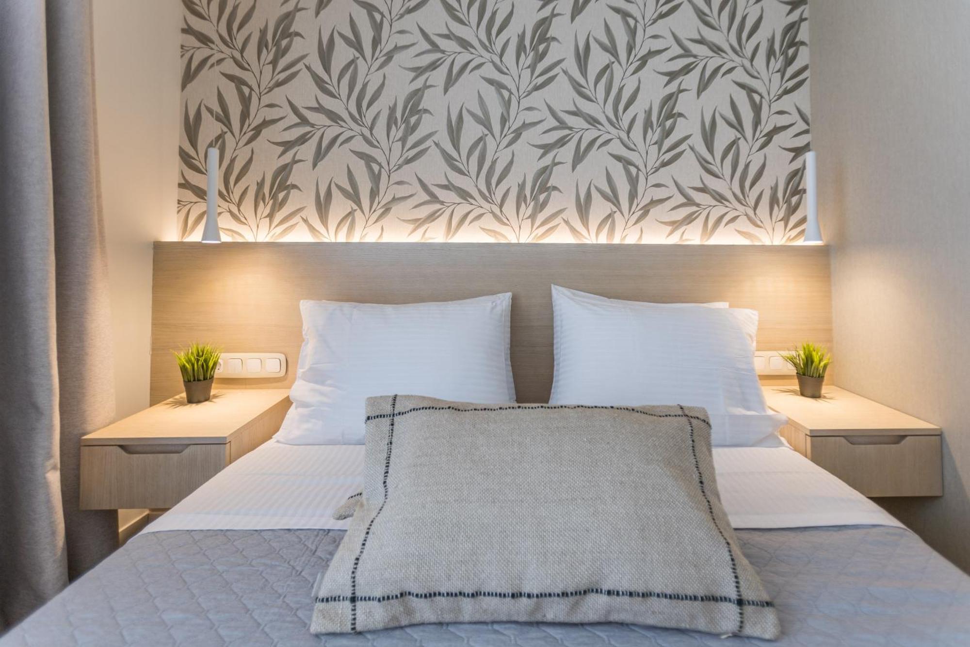 The Mediterranean Suites Пирея Екстериор снимка