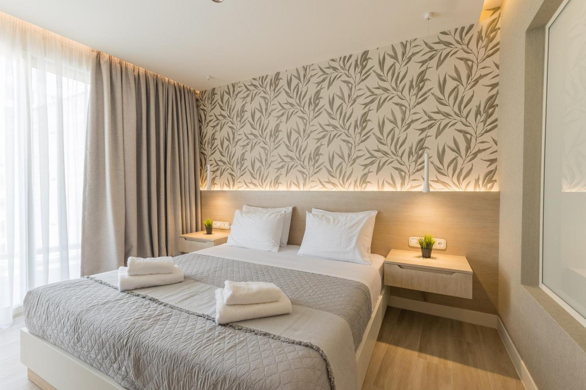 The Mediterranean Suites Пирея Екстериор снимка